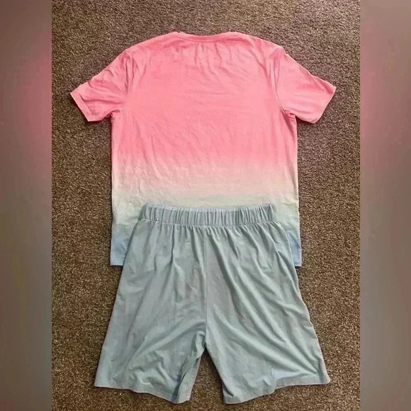 Mens shorts and shirt set. Sunset. Size small. Pink and blue - Picture 2 of 3